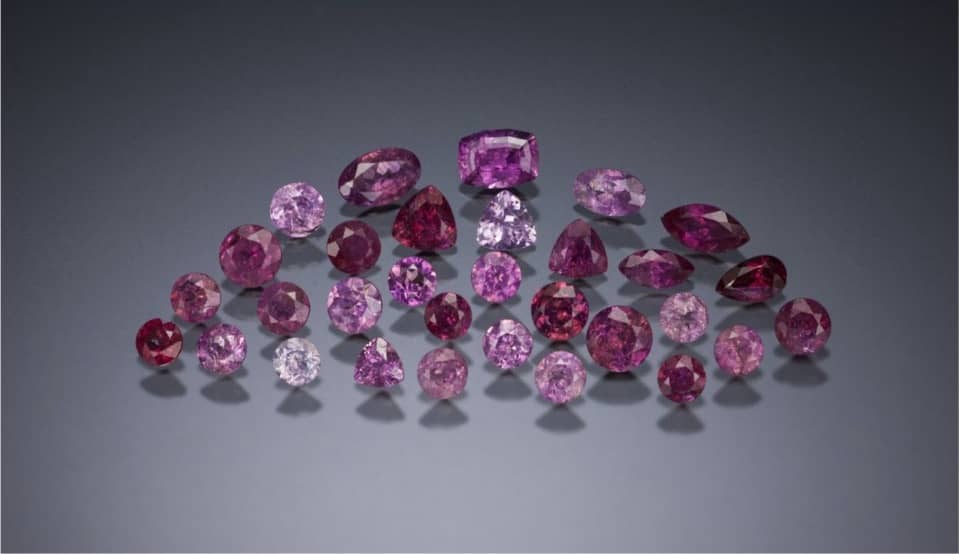 Ruby from Greenland. Up to 0.53 carat, 6.71 carat total weight. Photo: Jeff Scovil / Lotus Gemology